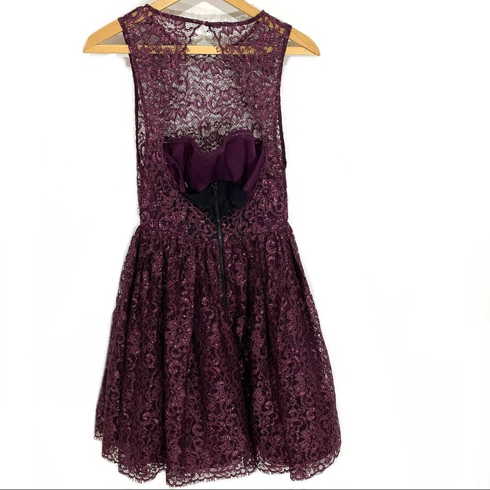 Alice & Olivia Ophelia Fit and Flare Dress - Picture 3 of 8
